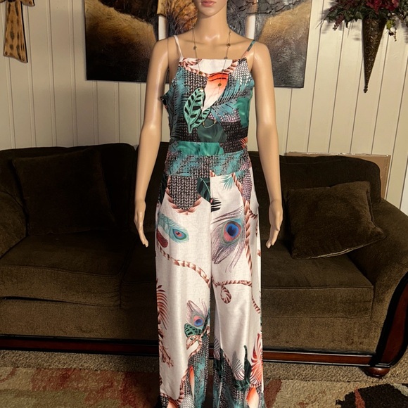 CBR • Medium • Multi-Colors • Sleeveless • Floral/Peacock Design • Jumpsuit •New - Picture 1 of 16